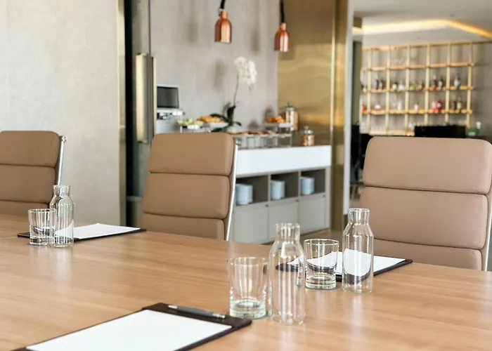 Courtyard By Marriott Bangkok
