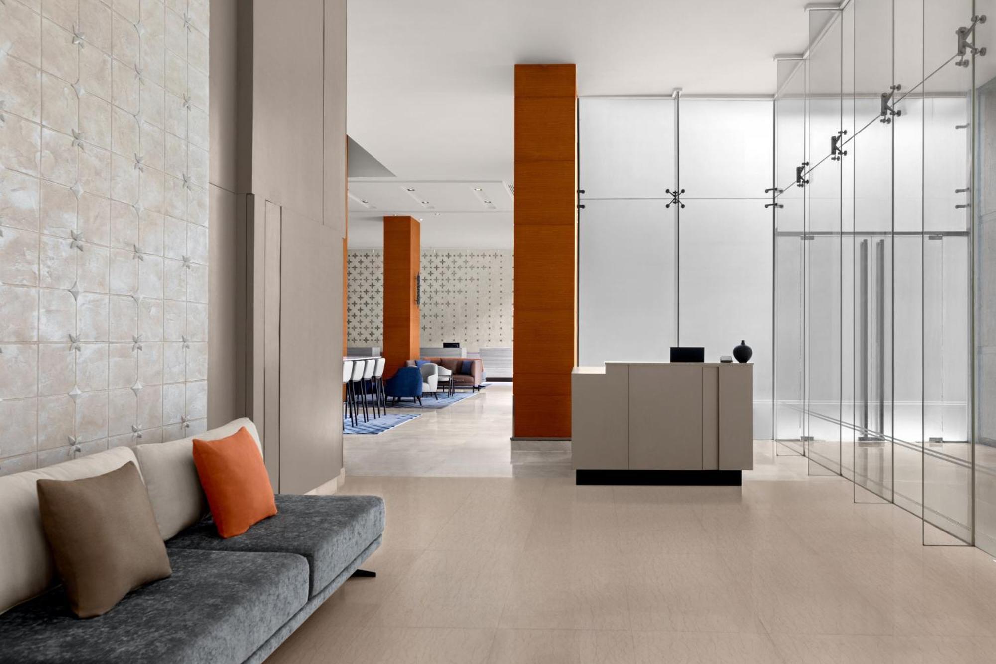 Courtyard By Marriott Бангкок
