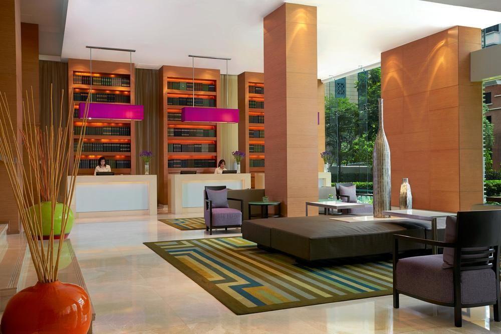 Отель Courtyard By Marriott