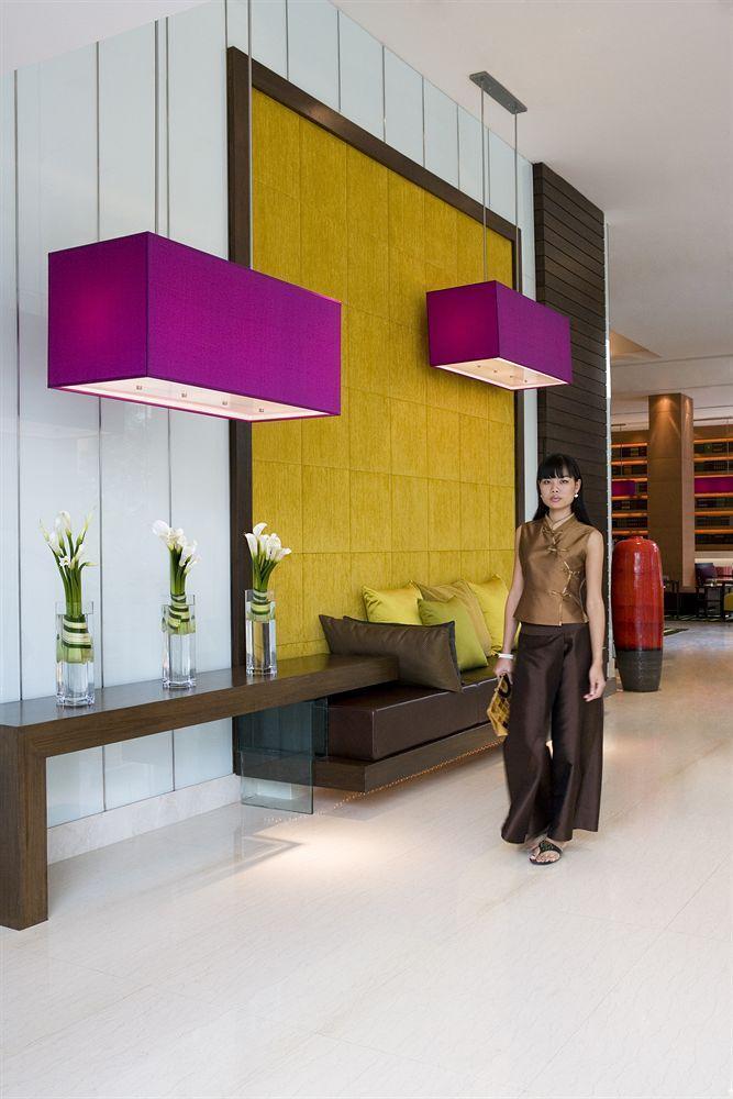 Отель Courtyard By Marriott