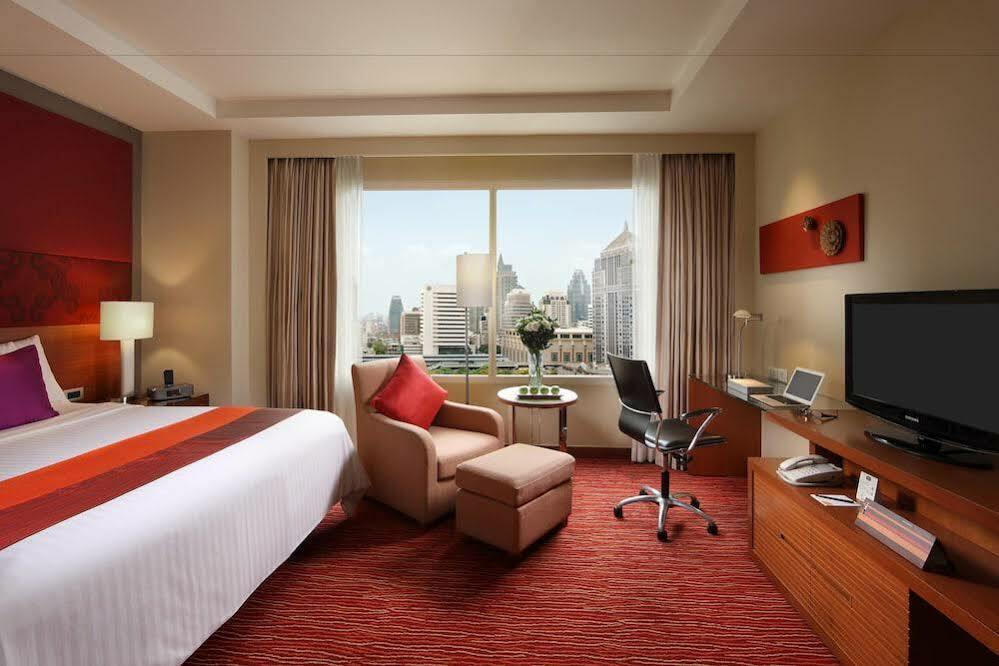 Courtyard By Marriott Отель